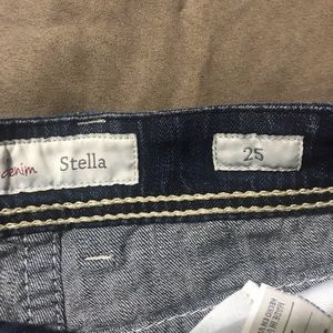 BKE Stella shorts 25